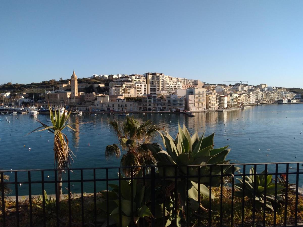 Seafront Akwador Otel Marsaskala Dış mekan fotoğraf